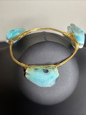 Gold Tone Wire Bangle Bracelet with Turquoise Agate Stone Accents